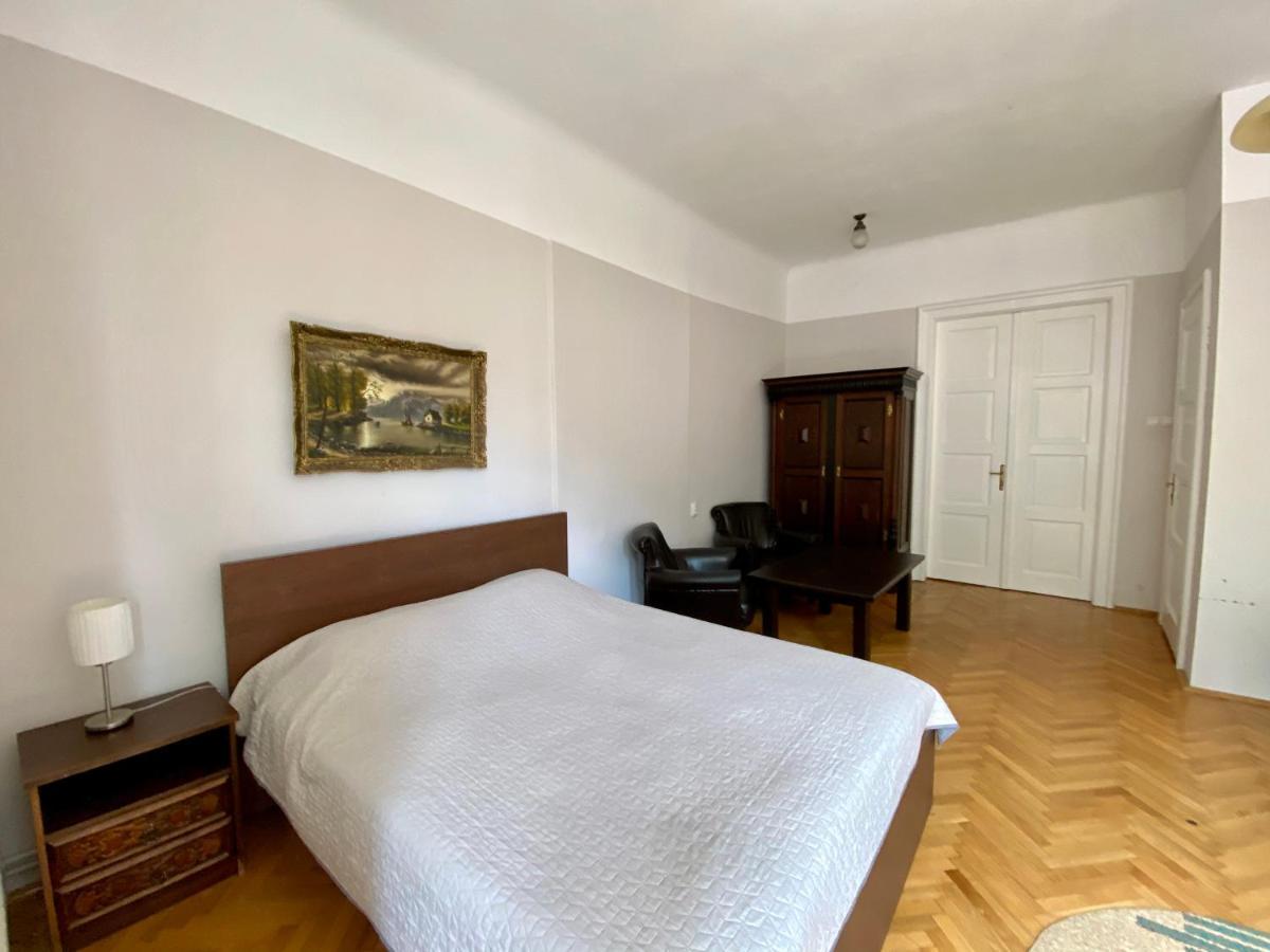 Hotel Casa Balcescu Brașov Exterior foto