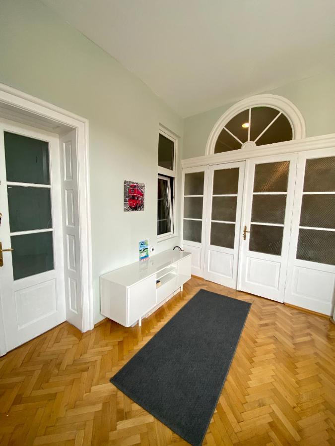 Hotel Casa Balcescu Brașov Exterior foto